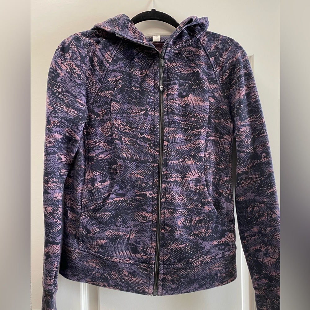 Lululemon Scuba Full Zip Hoodie size 8